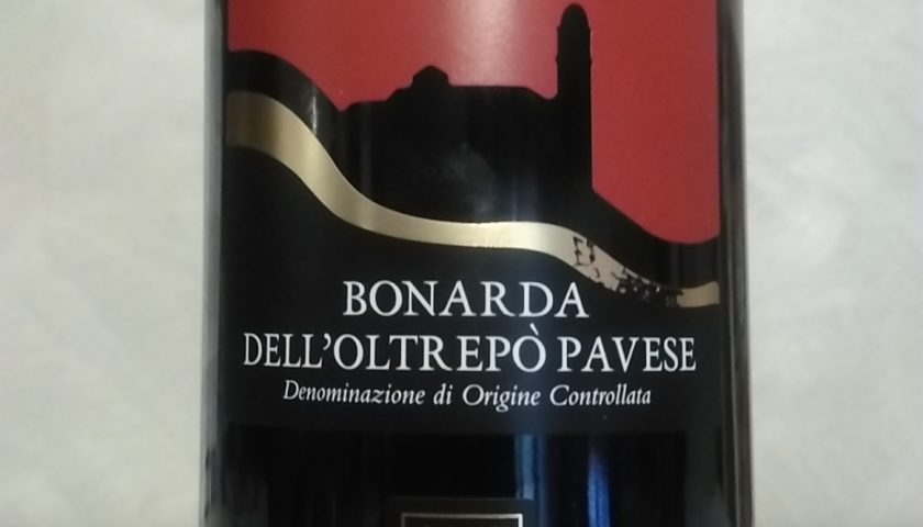 Bonarda dell'Oltrepò Pavese Doc frizzante Vigna della Composta, fratelli Agnes Rovescala