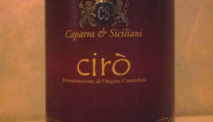 Cir25C325B22Brosso2Bclassico2Bsuperiore2Bdoc2Bcaparra2Be2Bsiciliani2Briserva