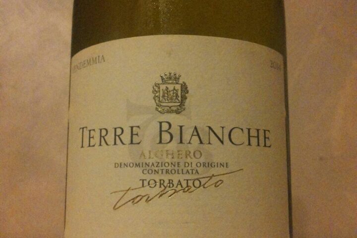 Torbato2BTerre2BBianche2BAlghero2BDoc2BSella2Be2BMosca2B2014 1