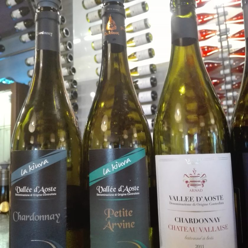 Cooperativa La Kiuva vino Arnad Valle dAosta 8 1 1 scaled
