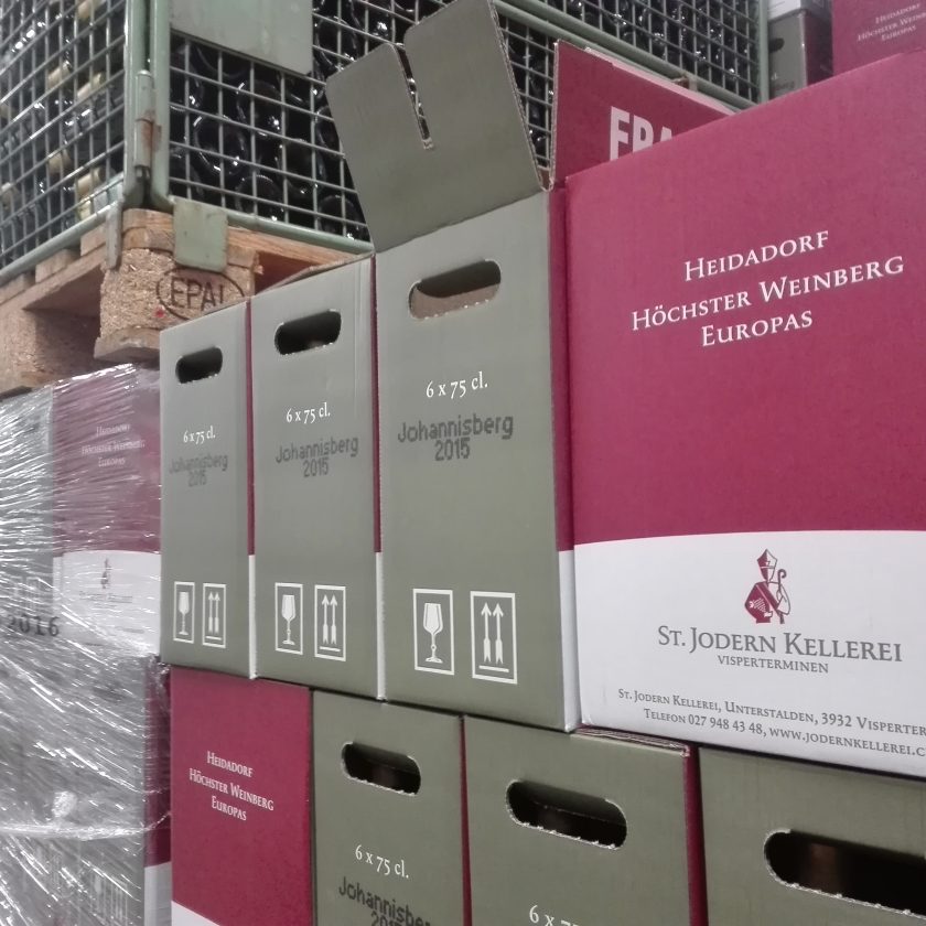 Svizzera wine tour swiss vino Valais Vaud Geneve cantine Vallese Ginevra visita 13 scaled