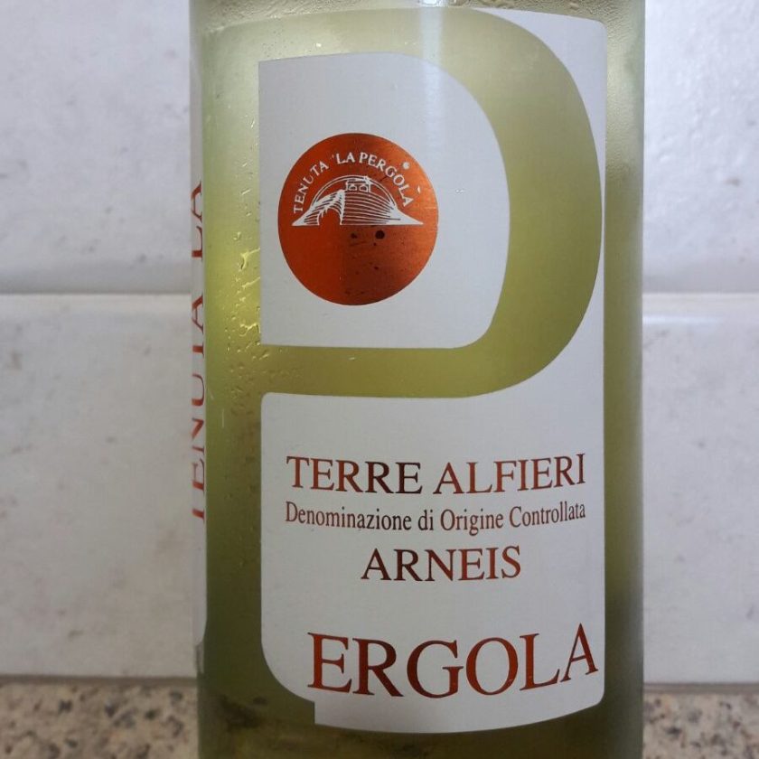 Terre dAlfieri Doc Arneis 2015 Tenuta La Pergola e1470086149558