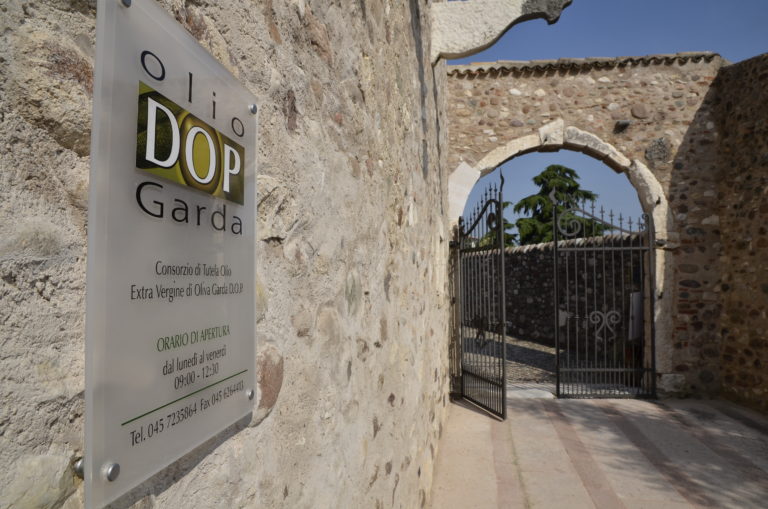 consorzio olio dop garda