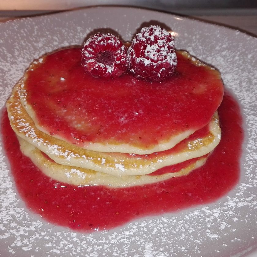 ricetta pancake alle fragole 2 scaled