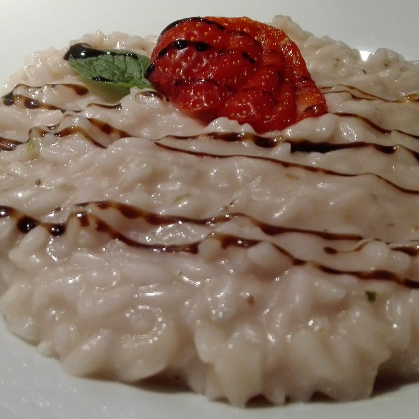 ricetta risotto alle fragole 1 scaled