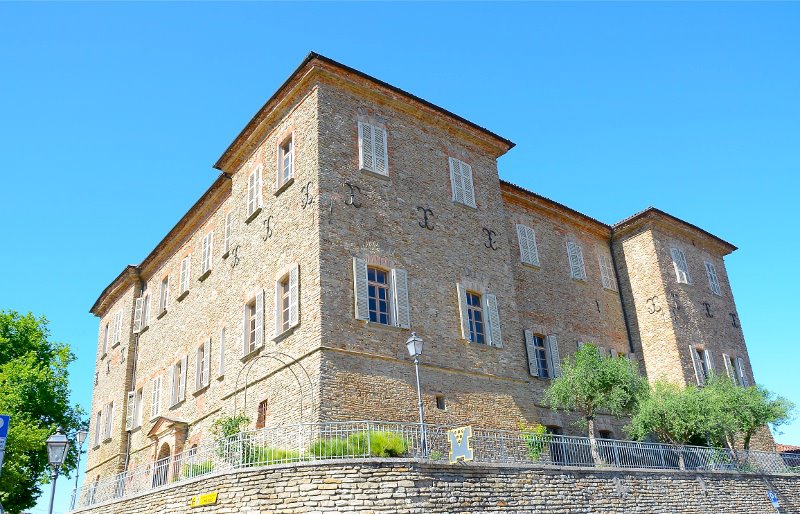 Castello di Mango