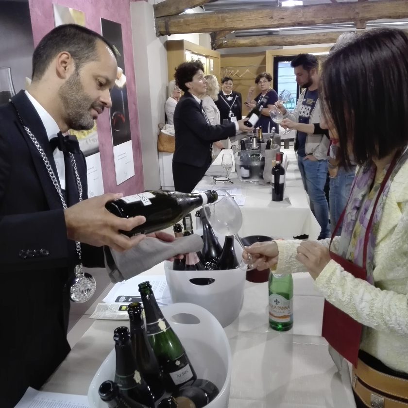 Bollicine di Lombardia Ais Enoteca regionale Broni Oltrepo pavese 3 scaled