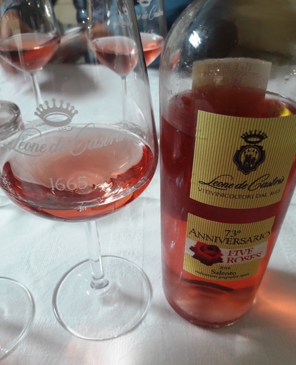 five roses anniversary rosato club leone de castris 5