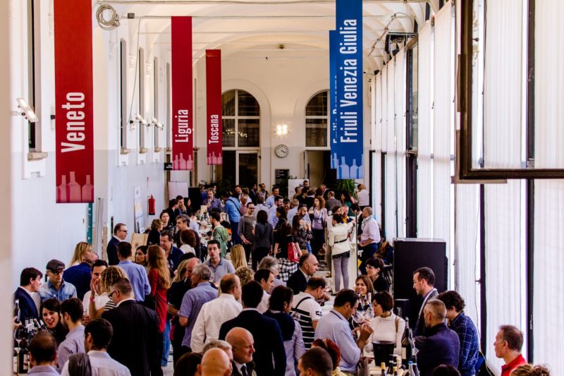 Bottiglie Aperte Milano 2017 1