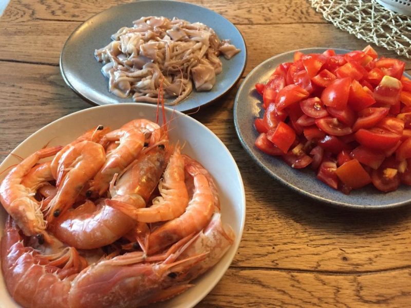 ingredienti calamarata ai gamberi