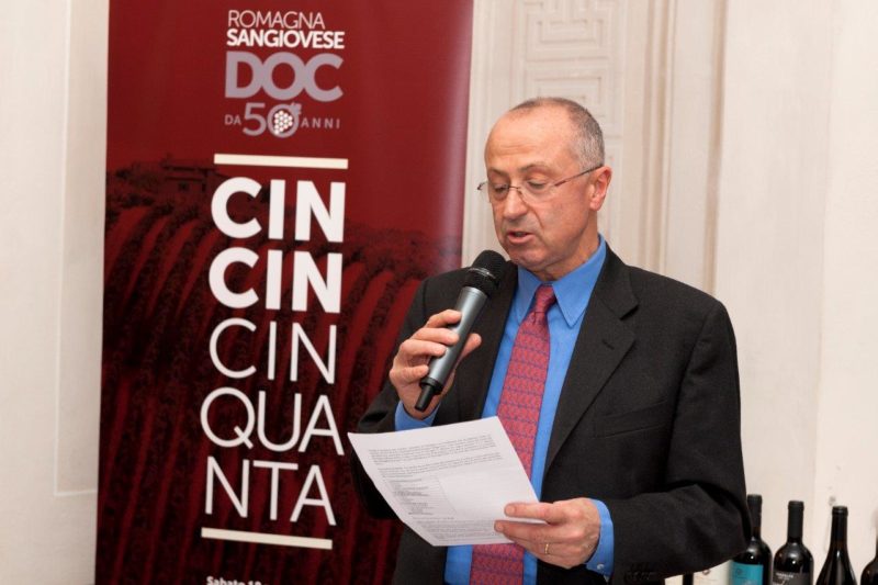 Giordano Zinzani ungo 50 anni con Romagna Sangiovese Albana 1