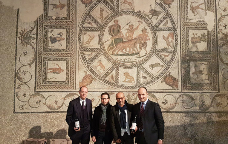 Vini Galassi le nuove etichette strizzano locchio allarte