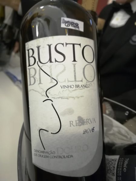 busto blanco reserva