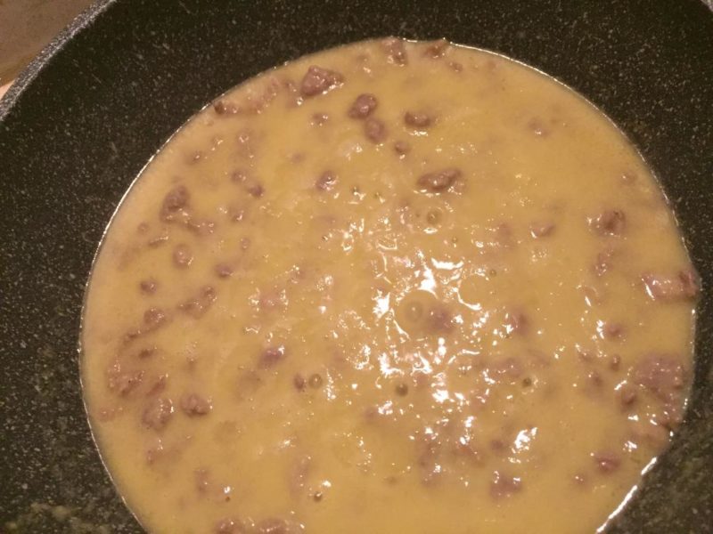 RICETTA Casarecce con crema di porri salsiccia e taleggio 4