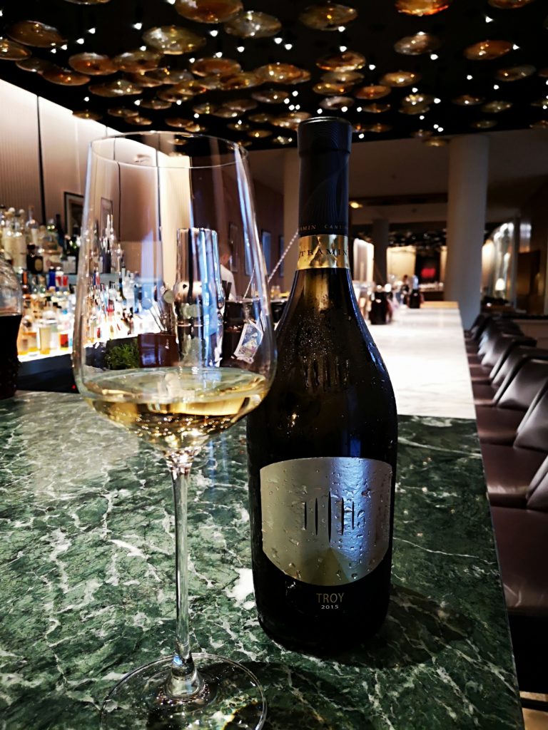 Alto Adige Doc Chardonnay Riserva 2015 Troy 768x1024