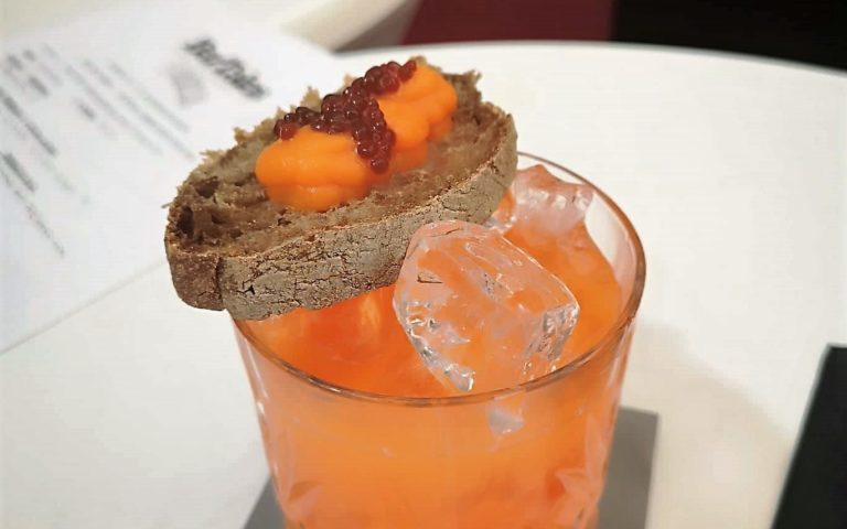 I segreti del ghiaccio primo ingrediente del cocktail di qualità 2 768x1024