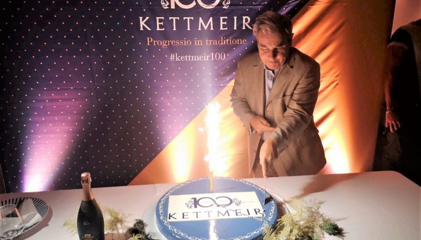 Kettmeir compie 100 anni brindisi di stile per i pionieri dello spumante in Alto Adige 12
