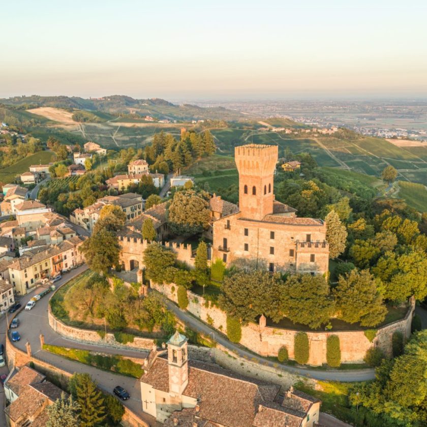Castello di Cigognola oltrepò pavese vigneti metodo classico 5