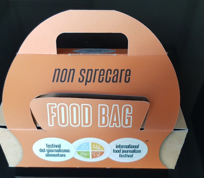 Food Bag obbligatoria nei ristoranti petizione del Festival del Giornalismo Alimentare