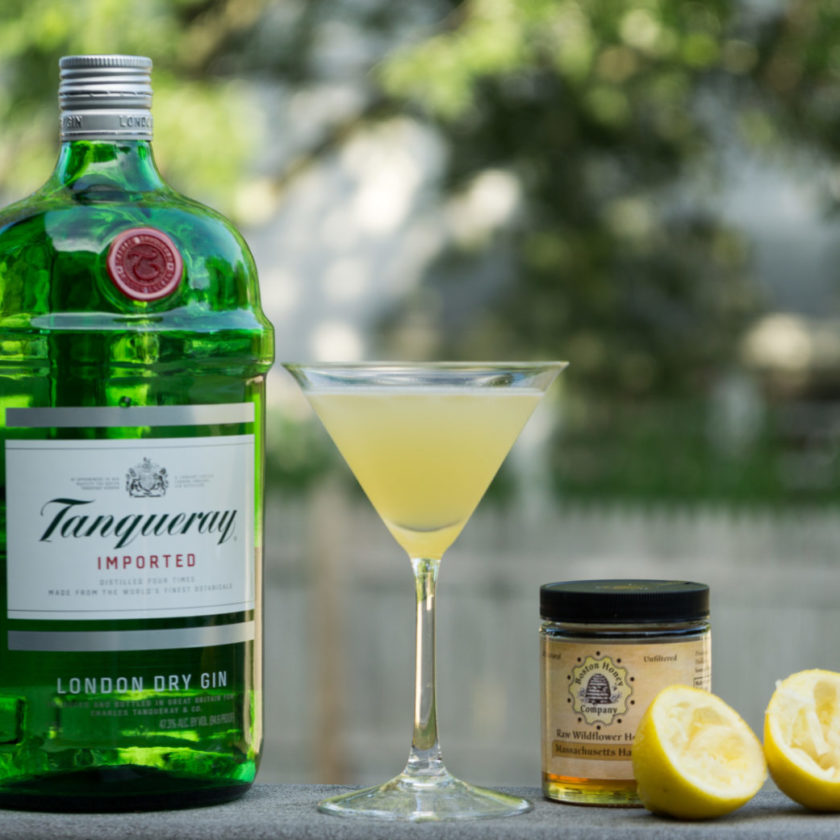 Oggi è il World Gin Day 2020 quattro ricette per festeggiare cocktail in mano 1