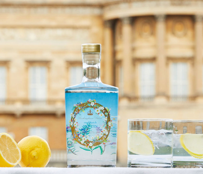 Buckingham Palace Gin nasce il Gin ufficiale della Corona Britannica