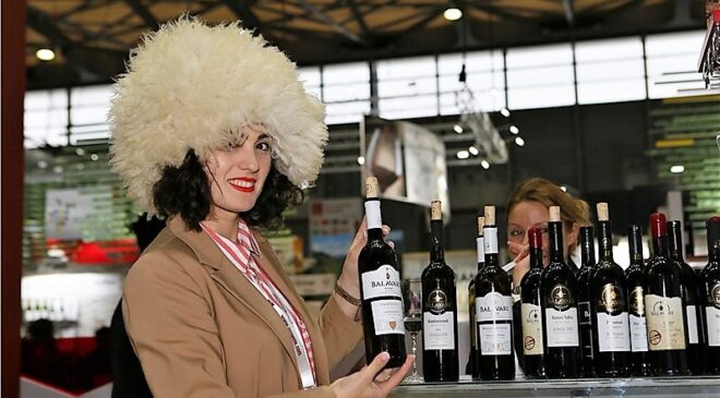 Vino Wine Spirits Ukraine e ProWein Shanghai cosi le fiere battono il Covid 19 1