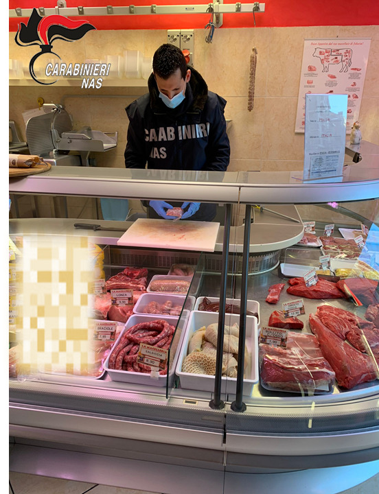 Salsiccia di Bra dopata con i solfiti tre macellai agli arresti domiciliari