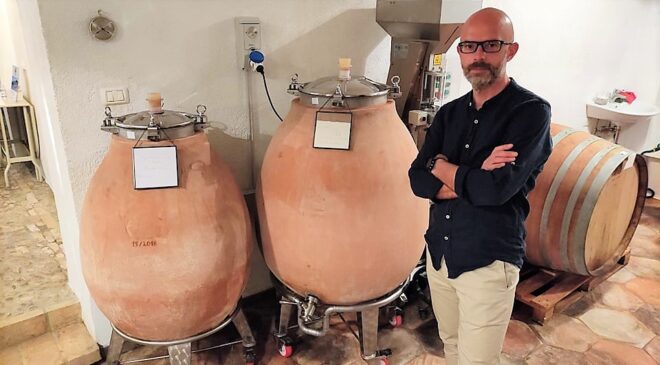 Umbria via il legno dal Sagrantino di Montefalco la proposta che apre allanfora terre di san felice devis romanelli andrea pesaresi 1