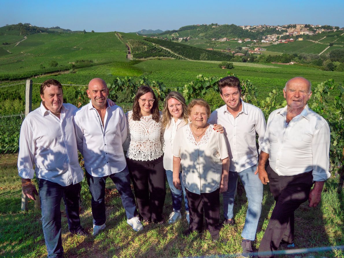 Guida ai Migliori vini al supermercato 2022: la piemontese Teo Costa è Cantina Gdo dell'anno