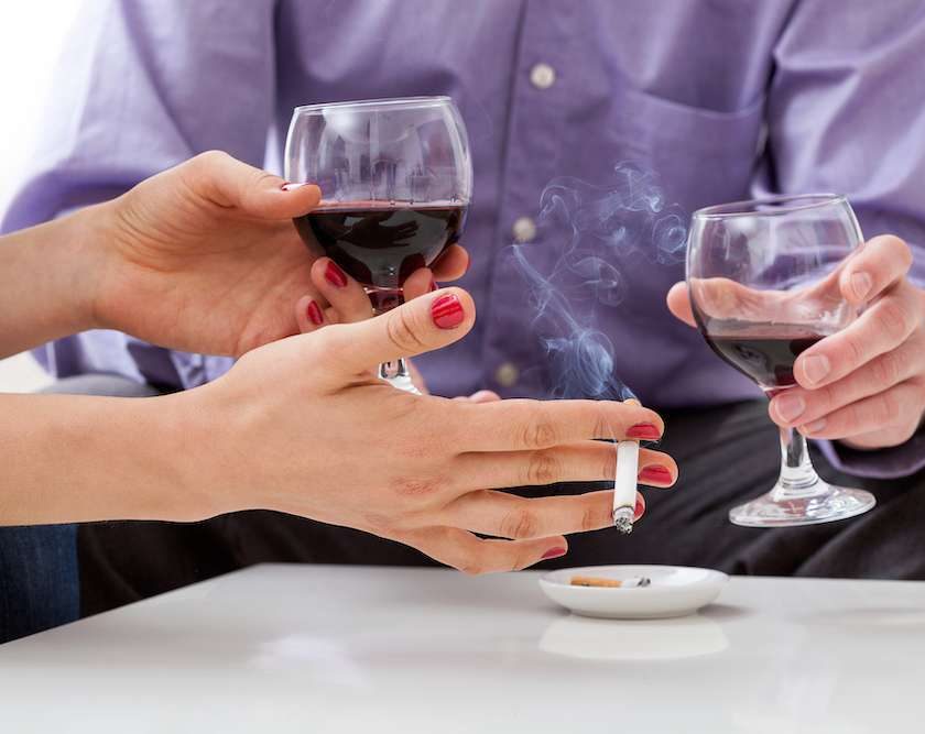 Lotta al cancro Beca approvata tra le polemiche la relazione che equipara il vino alle sigarette
