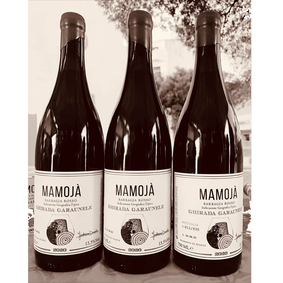 Bottiglia istituzionale Associazione Mamojà prima etichetta firmata da Leonardo Terenzoni