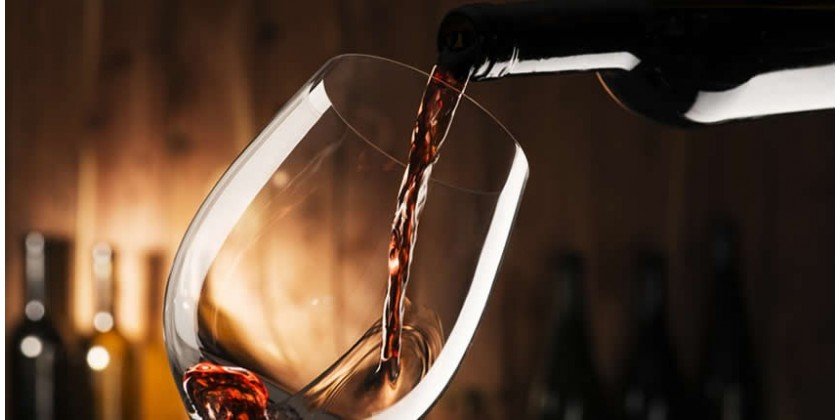 Fivi e Adiconsum chiedono al Mipaaf la modifica dell'etichettatura dei vini
