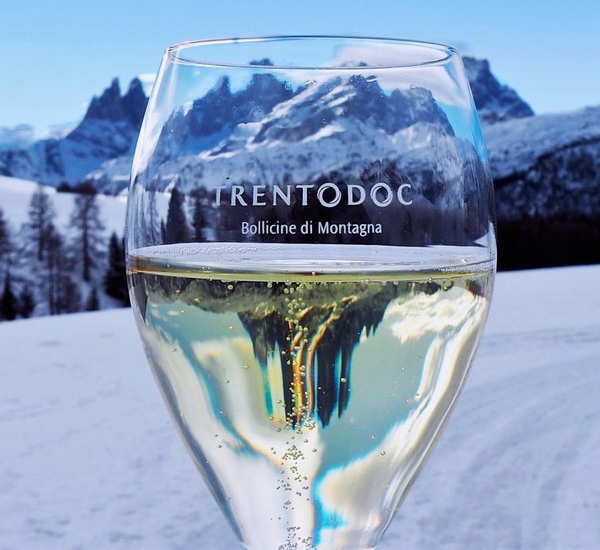 Trentodoc sulle Dolomiti 2022 in Val di Fassa Madonna di Campiglio Pinzolo e Val di Fiemme weekend febbraio spumante neve