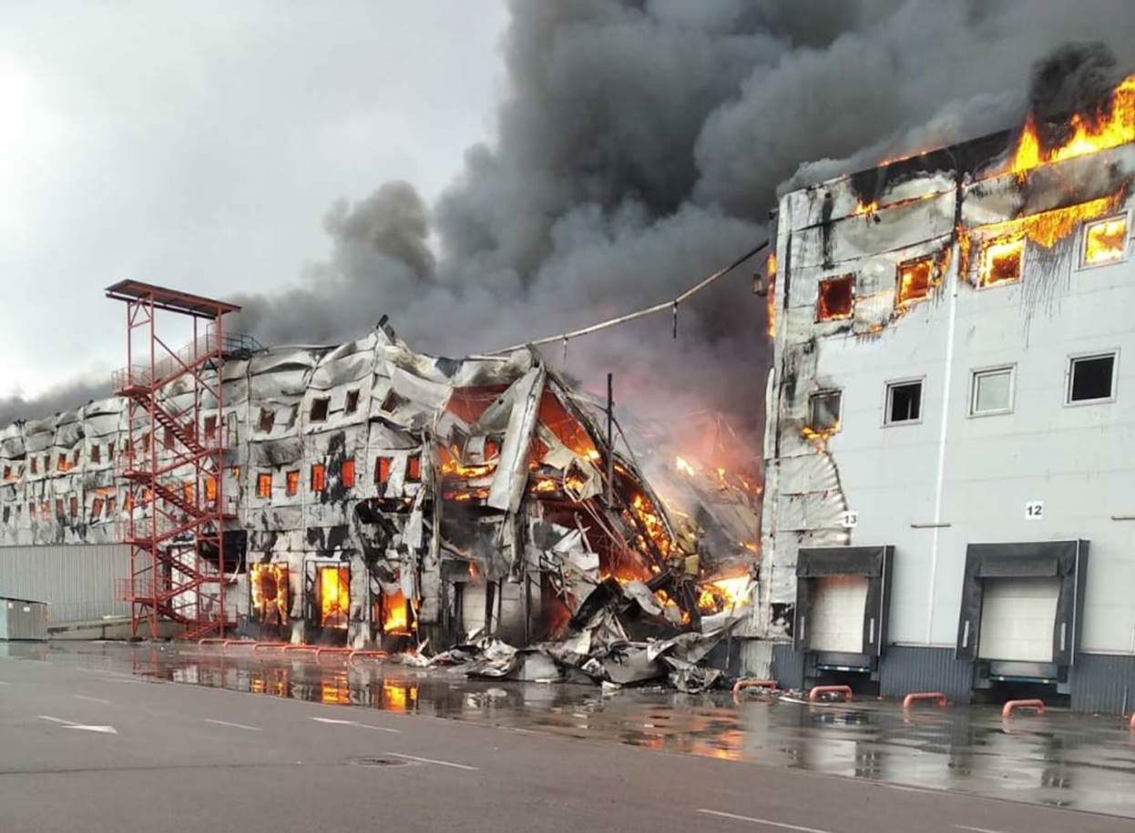 Ucraina deposito importatore vino sotto le bombe cantina spagnola interrompe rapporti con la Russia