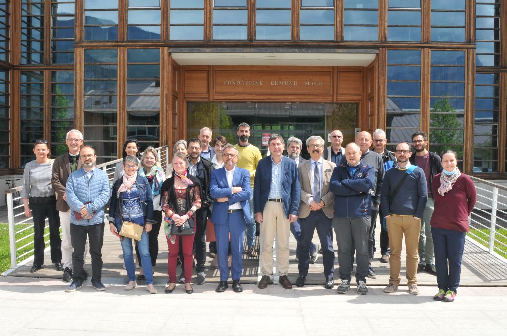 Viticoltura ed enologia nuova collaborazione tra Fondazione Mach e Bordeaux