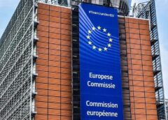 Commissione europea, esulta l'Italia «Fermato l'attacco a vino, birra, carne e salumi»