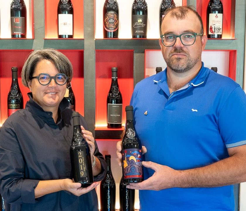 Club del Buttafuoco Storico Bosco del Sasso è il nuovo socio Manuela Centinaio e Massimo Piovani