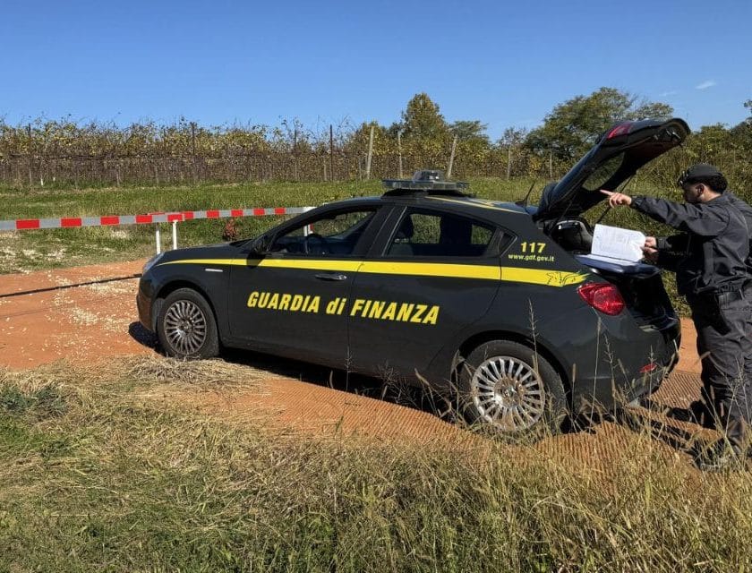 Lavoro nero nelle vigne del Valdobbiadene Prosecco Docg (video)