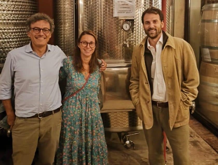 Le famiglie Cavagna di Gualdana e Piccinelli acquisiscono la Tenuta del Pizzolo nuovo corso per l’Oltrepò Pavese Gilberto e Giacinta Cavagna e Paolo Emilio Piccinelli