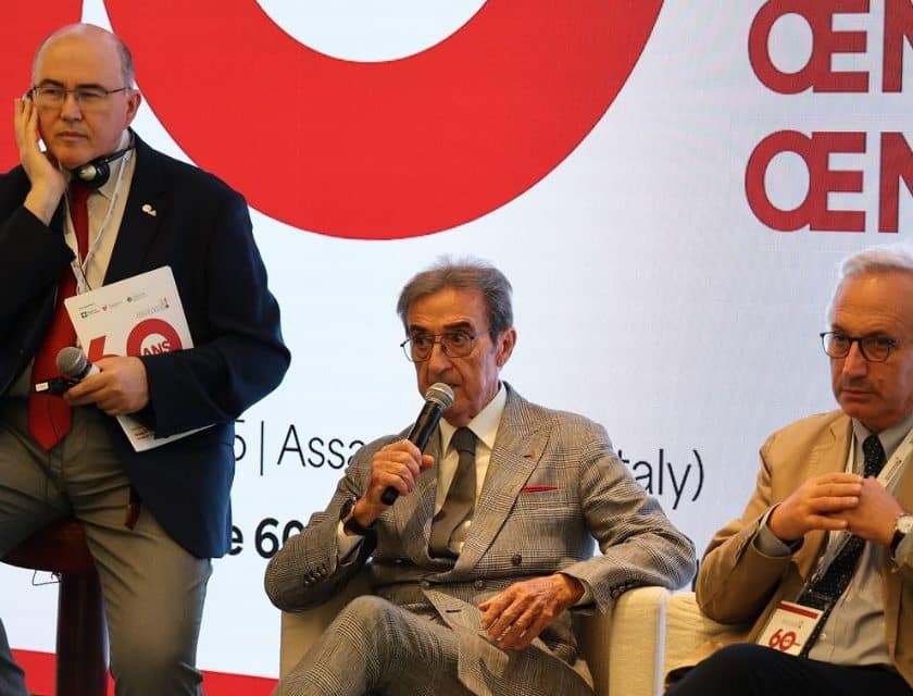 Vini affinati in mare, Cotarella: «Come i vini naturali, trovate fuori luogo»