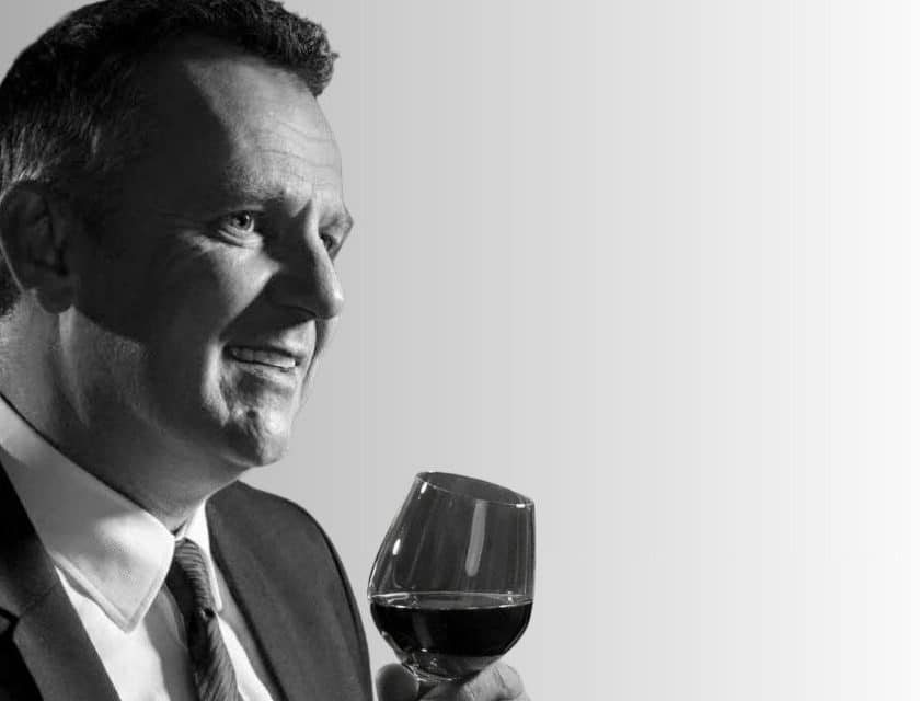 Degustare come un Master of Wine i segreti del presidente MW Rod Smith roderick smith istituto master of wine londra How to Taste Wine Like a Master of Wine