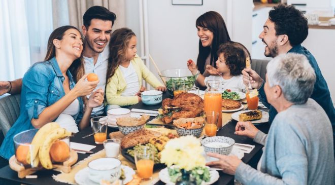 Natale, spesi 3 miliardi per la tavola italiani vince tradizione made in Italy