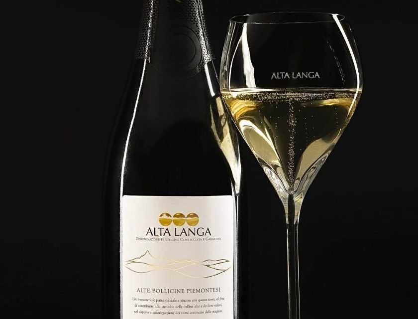 Alta Langa Docg 2025, 3 5 milioni bottiglie. Vendite oltre 2 milioni più 10 per cento