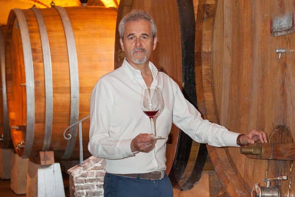 Nico Conta e il dopo Enrico Serafino: «Meno strategia, più cultura del vino» Nico Conta e il dopo Enrico Serafino: «Meno strategia, più cultura del vino»