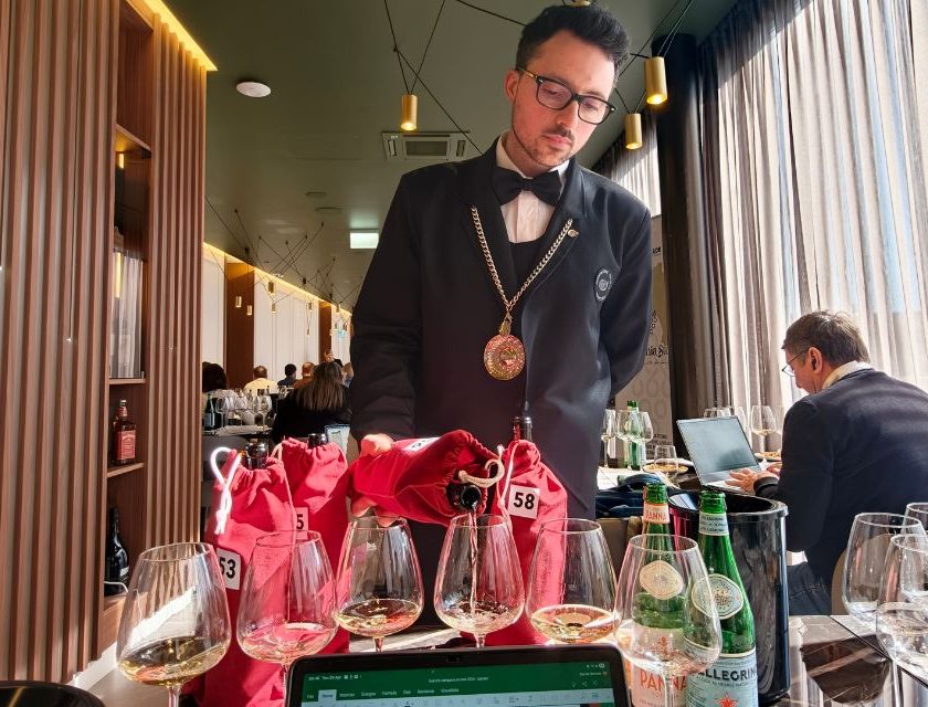 Campania Stories 2026 ascesa del Pallagrello Bianco tra i migliori vini bianchi campani