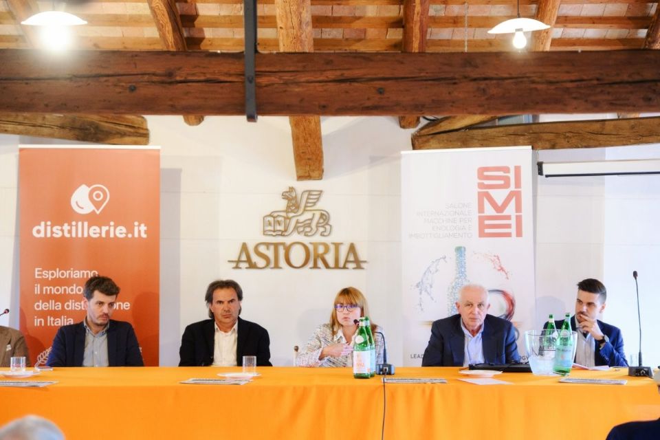 Turismo in distilleria, il settore accelera «Non è più solo accessorio ma un asset strategico»