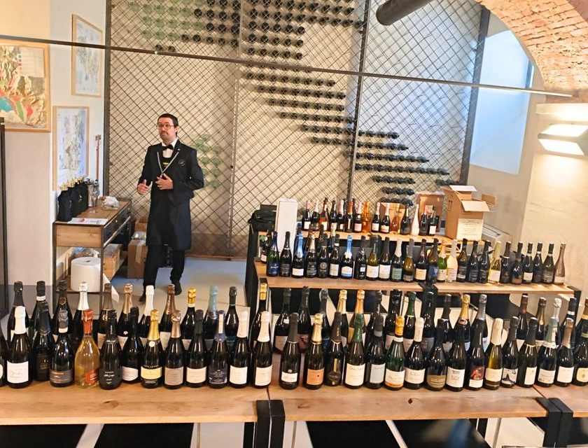 Migliori 100+ Alta Langa Docg bene Brut e Pas Dosé, Rosè da codificare. Tutti i punteggi scores in centesimi. Nel 2025 oltre 2 mln bottiglie