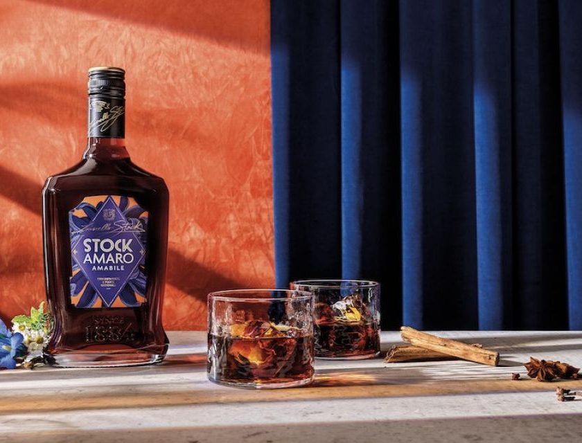 Stock lancia Amaro Amabile, il nuovo amaro d’erbe tra tradizione e mixology