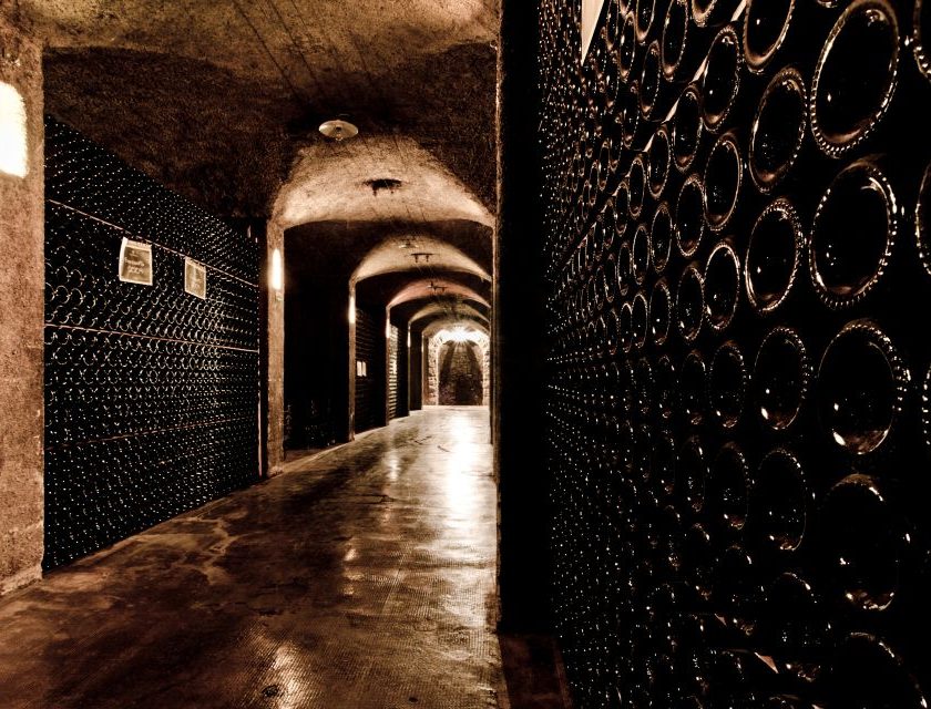 Festival Franciacorta in Cantina 2026, dal 18 al 20 settembre degustazioni, visite e formazione