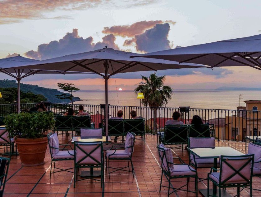 Grand Hotel La Favorita di Sorrento lancia le guest shift al Bellavista Cocktail Bar